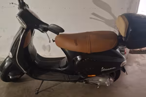  piaggio scooter vespa 125