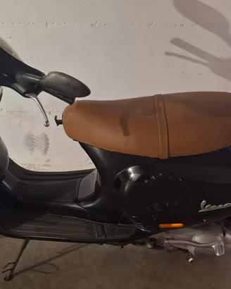  piaggio scooter vespa 125