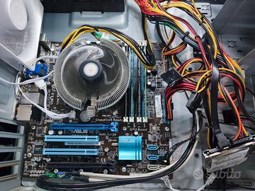 Kit Scheda Madre ASUS + Intel Core i7-2600 + 16GB