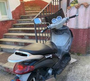 Piaggio Beverly 200 - 2001
