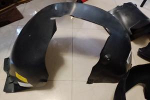 Calandra e passaruote anteriori golf 6