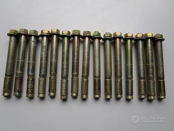 Tasselli grossi e robusti