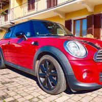 MINI Mini Cooper A.E. - 2011