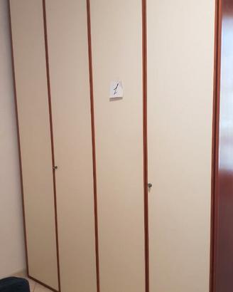 Armadio , cassettiera, scrivania