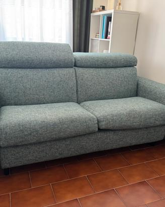 Divano letto Poltronesofà 2 posti pari al nuovo