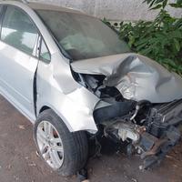 RICAMBI VOLKSWAGEN GOLF PLUS 2.0 TDI ANNO 2011