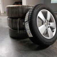 Set ruote invernali con cerchi in lega Skoda Kamiq