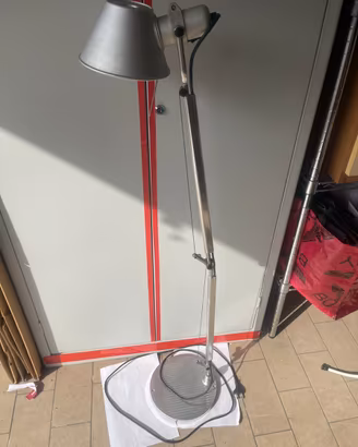 lampada da tavolo Artemide Tolomeo