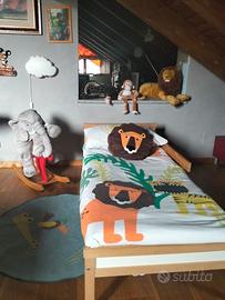 letto bambino Ikea con arredi diversi
