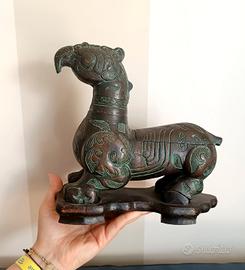 Antica scatola grifone cinese bronzo collezione 