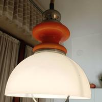 Lampadario in vetro opalino anni '60