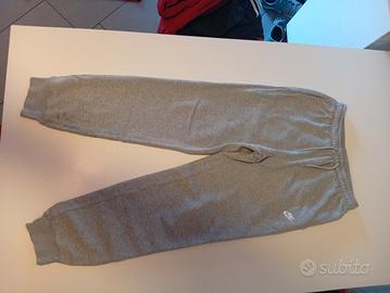 pantaloni lunghi Nike usati pochissimo
