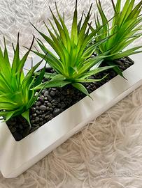 Composizione 3 piante artificiali in vaso bianco