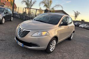 Lancia Ypsilon 1.2 69 CV 5 porte Silver