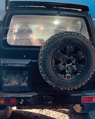 RICAMBI MITSUBISHI PAJERO