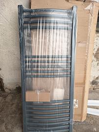 Termoarredo grigio in acciaio 500w 