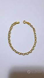 Bracciale con maglie ovali in oro 18kt 750