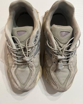 Scarpa New Balance 9060 Grigio/ Argento Originale