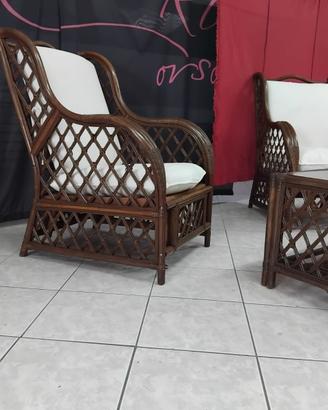 Salottino in vimini da giardino