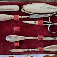 Antica parure manicure in acciaio 1920/30