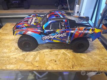 traxxas slash maxx