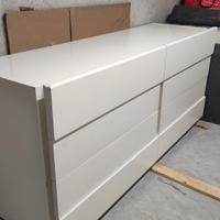 Cassettiera laccata bianca con 2 comodini