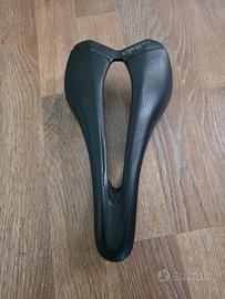 selle Italia SLR carbon S3
