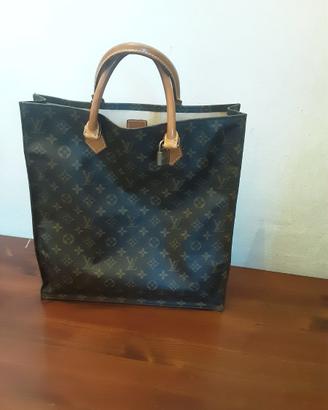 LOUIS VUITTON SAC PLAT