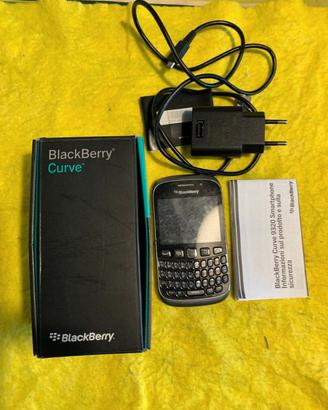 Cellulare BlackBarry Curve