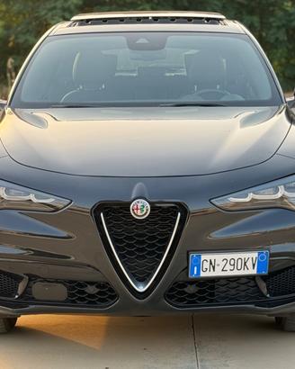 Alfa Romeo Stelvio 2.2 Turbodiesel 210 CV AT8 Q4 T