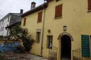 Immobile in asta di 388 m² con più di 5 locali a C