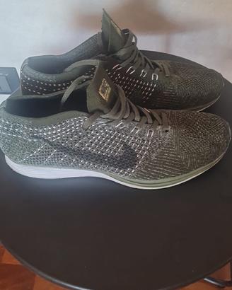 Scarpe nike grigio verdi