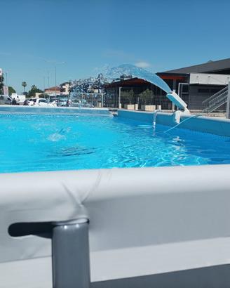 Piscina Intex ultra xtr (732x366x132)