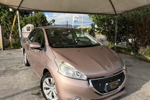PEUGEOT 208 DIESEL 1.4- KM 98000