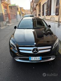 Mercedes GLA 200d