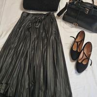 Gonna lunga Effetto Pelle Nera (Zara)      