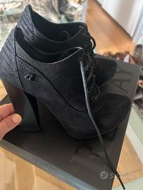 Scarpe francesina della Replay