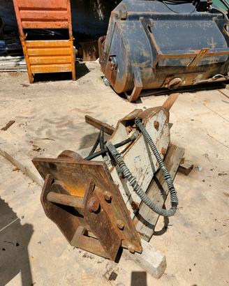 MARTELLONE ESCAVATORE FURUKAWA