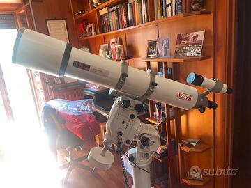 Telescopio Vixen NA 130 SS