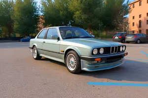 BMW E30 318i