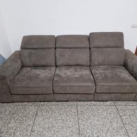 Divano 3 posti con sedute allungabili 