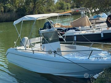 Barca cavallieri 5,60 (motore honda 300 ore)