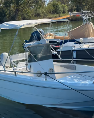Barca cavallieri 5,60 (motore honda 300 ore)