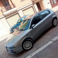 Alfa 147 1.9 jtdm 120cv
