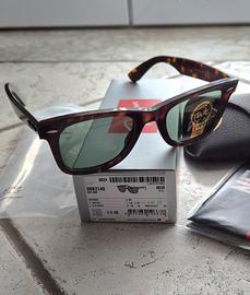 Occhiali da sole Ray-Ban Wayfarer tartarugati 