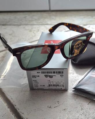 Occhiali da sole Ray-Ban Wayfarer tartarugati 