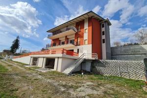 Villa bfamigliare in classe A