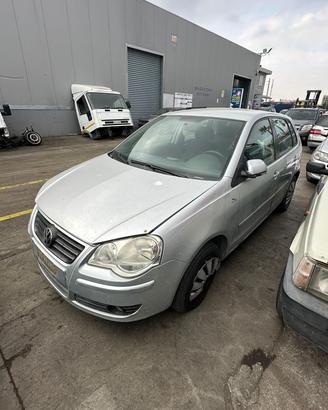 RICAMBI USATI AUTO VOLKSWAGEN Polo 4° Serie 1.4 D
