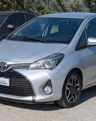 TOYOTA Yaris 1.4d 90cv NAVI CERCHI IN LEGA