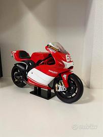 Modellino Moto GP Ducati 65